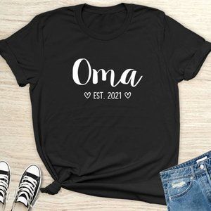 Oma Est. 2021 - Unisex T-Shirt